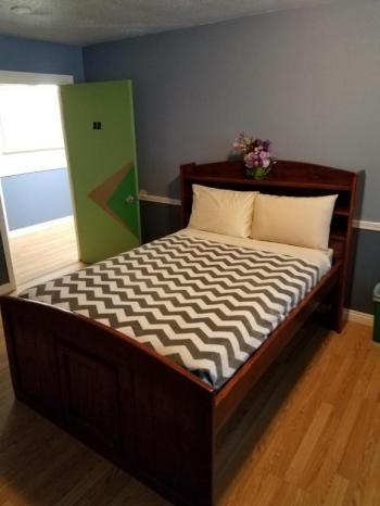 Travelers Bed & Breakfast Hostel